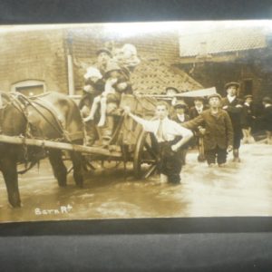 POSTCARDS -  Norfolk Norwich Floods August 1912 - Barn Road