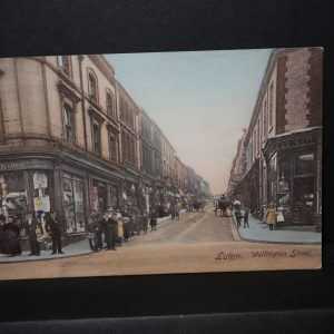 Postcards - Bedfordshire, Wellington Street LUTON c.1915