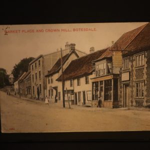 Postcard - Suffolk - , Market Place and Crown Hill BOTESDALE - 1910
