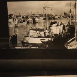 Norfolk/Suffolk - Yarmouth / Lowestoft Fishing Industry Trawlers Lowestoft Harbour c. 1950