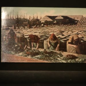 Postcards - Norfolk/Suffolk Fishing Industry -"Scotch Fisher Girls, Yarmouth)
