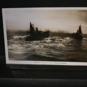 Postcards - Norfolk - Fishing Industry Yarmouth/Lowestoft - "Drifters leaving for fishing grounds"