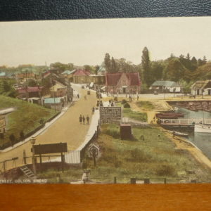Poistcards - Suffolk, The Street. Oulton Broad c.1930